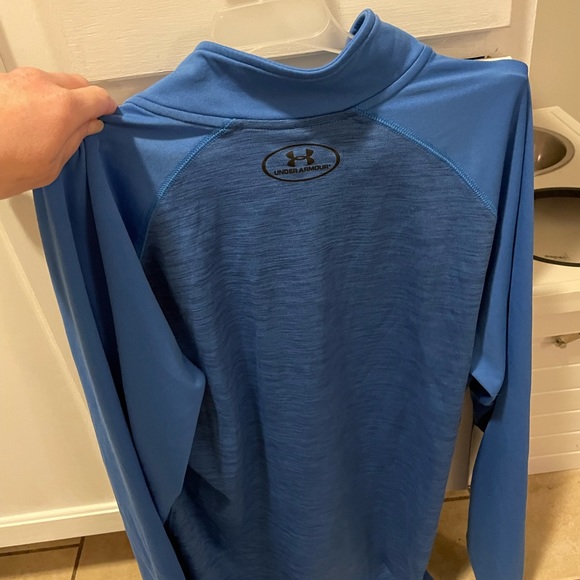 Under Armour Men’s Zip Up - Picture 4 of 4